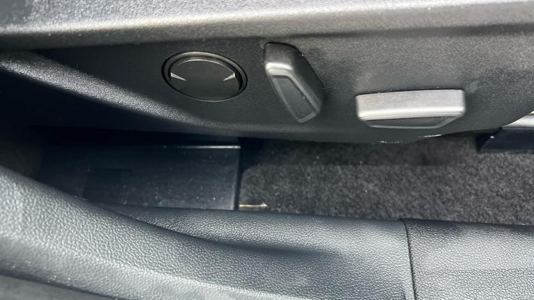 2023 Ford Focus 1.0 EcoBoost Hybrid mHEV 155 ST-Line X 5dr Auto Petrol Hatchback Hatchback Petrol...