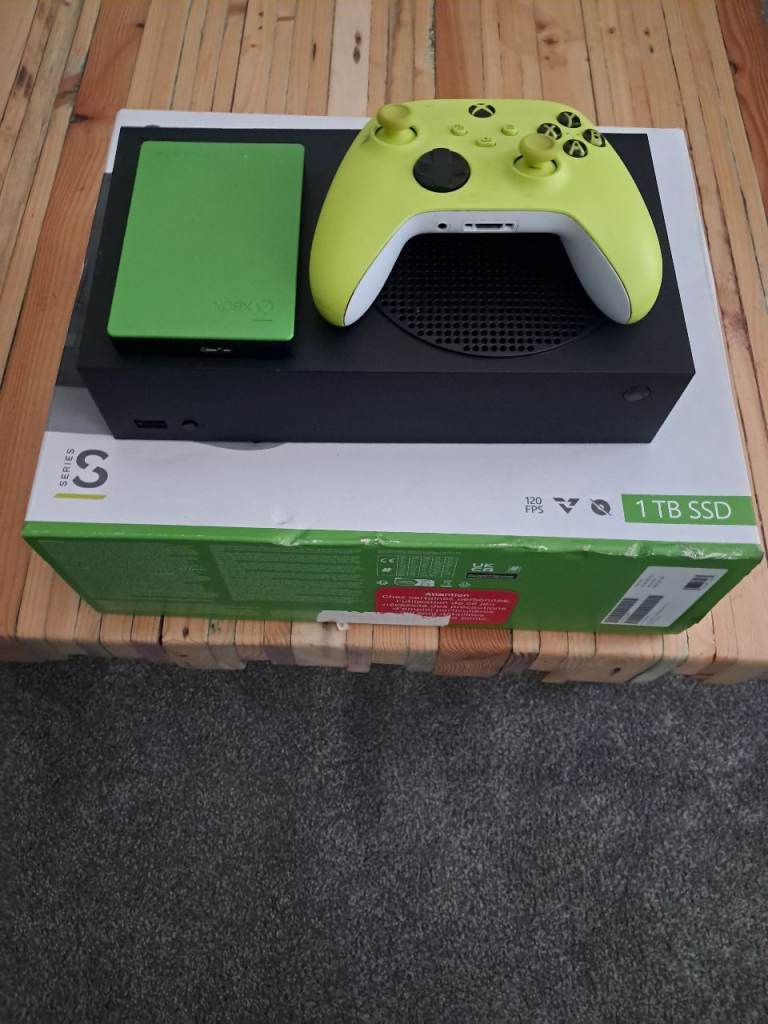 Xbox Series S 1TB Console with Controller & Seagate Expansion