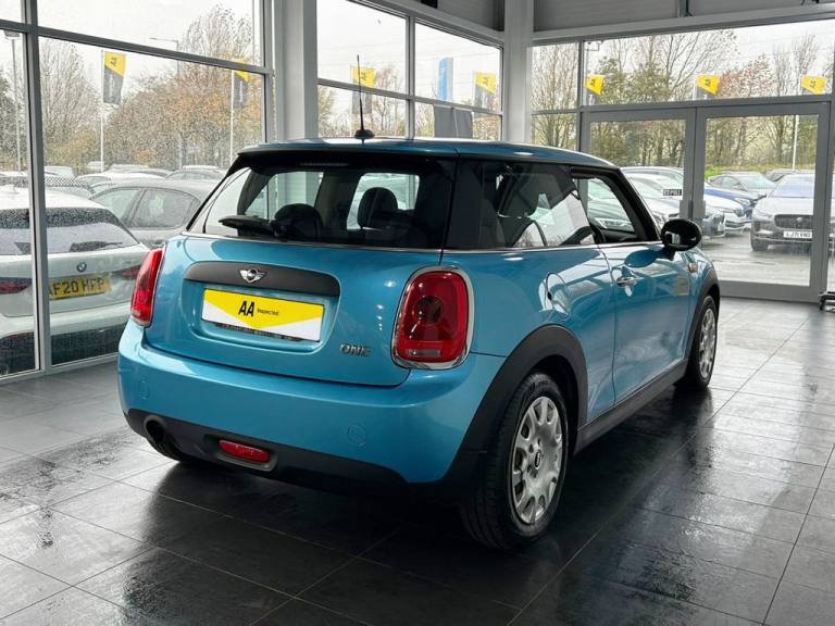 2017 MINI Hatch 1.2 One Hatchback 3dr Petrol Manual Euro 6 (s/s) (102 ps) 2 FORMER OWNERS Hatchba...