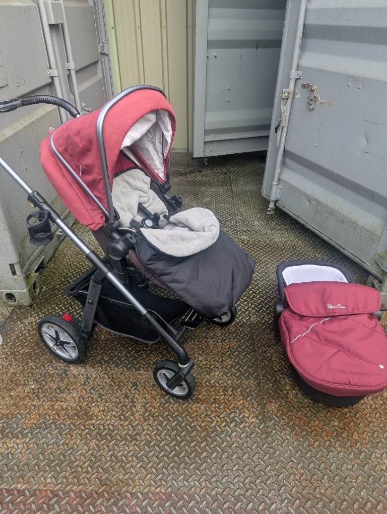 image for Silver Cross Pioneer Pushchair+ Carrycot