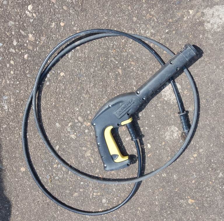 Karcher K2 pressure washer gun and hose