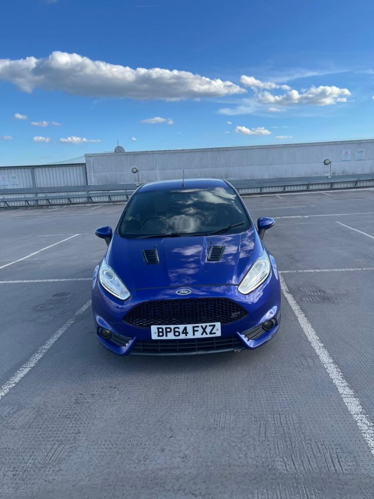 Ford, FIESTA, Hatchback, 2015, Manual, 1596 (cc), 3 doors