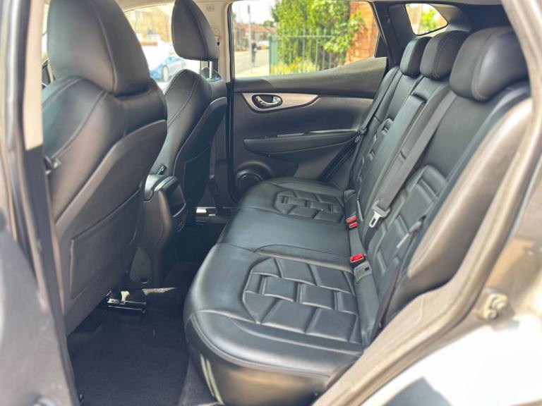 2021 Nissan Qashqai 1.3 DIG-T N-Motion Euro 6 (s/s) 5dr HATCHBACK Petrol Manual