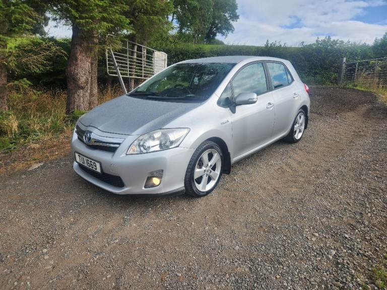 2011 Toyota Auris Hybrid 