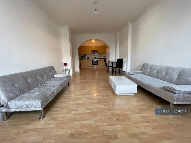 3 bedroom flat in Albert Road South, Southampton, SO14 (3 bed) (#2676747)