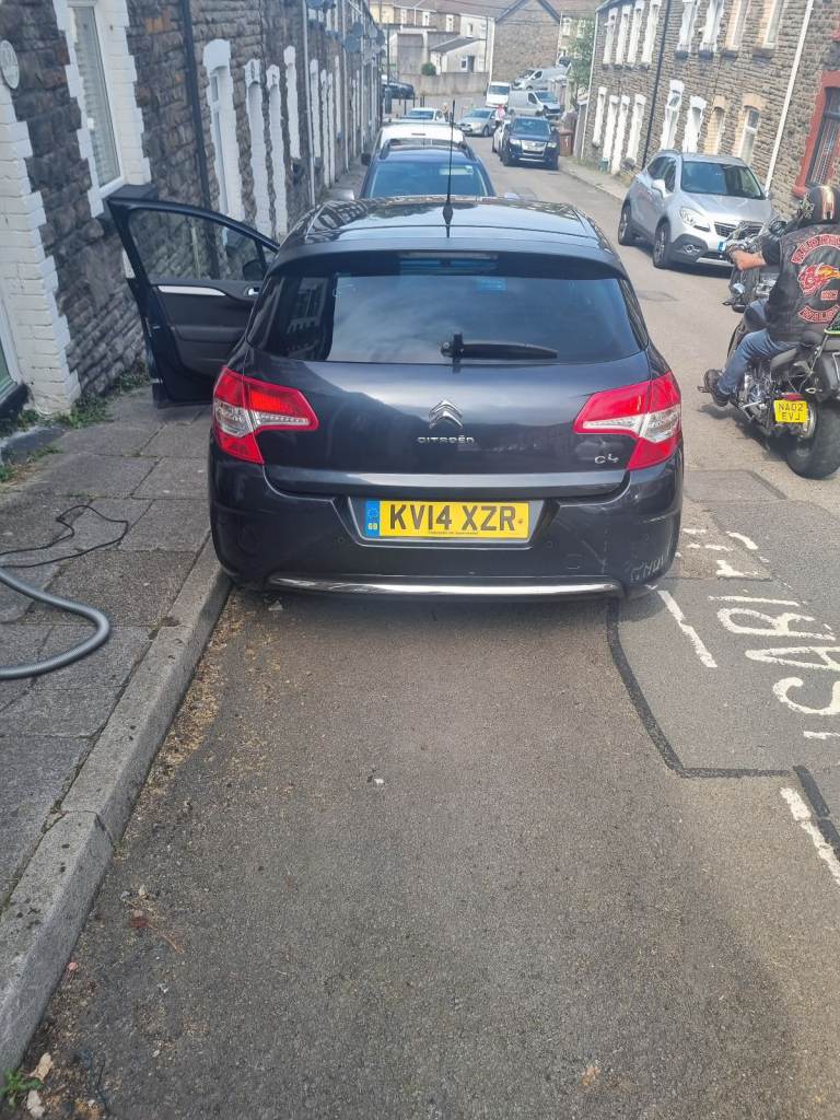 Citroen, C4, Hatchback, 2014, Manual, 1560 (cc), 5 doors