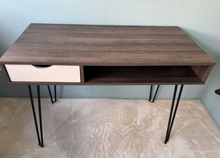 Veney Metal Base Writing Desk
