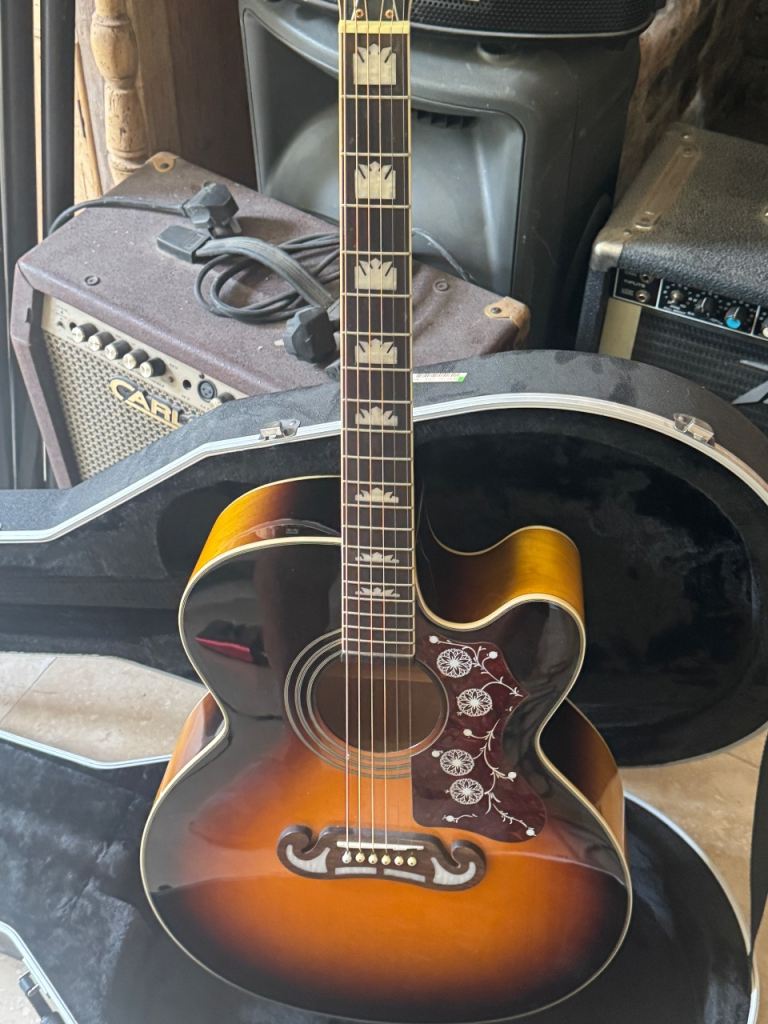 Epiphone EJ-200SCE/VS electro acoustic guitar 