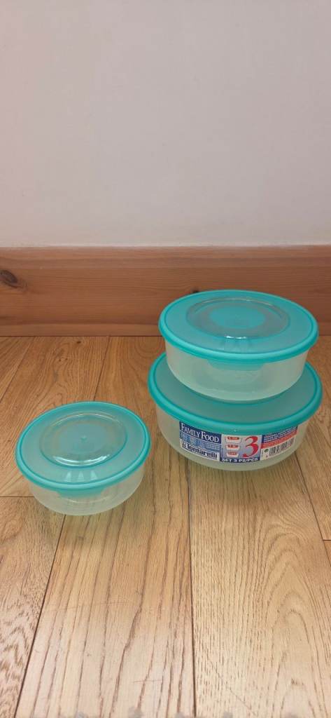 Tontarelli Set of Three Microwave, Freezer and Dishwasher Safe Food Containers (Round)