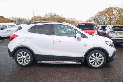 2016 Vauxhall Mokka 1.6 CDTi SE 5dr + LEATHER / 35 TAX / ULEZ / 8 SERVICES / 65 MPG + HATCHBACK D...