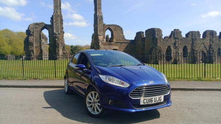 2016 Ford Fiesta 1.0 EcoBoost 125 Titanium 5dr *12 MTH MOT-£20 TAX* HATCHBACK Petrol Manual
