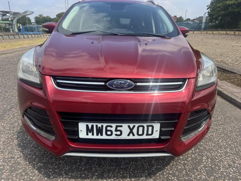 FORD KUGA 1.5 T EcoBoost Titanium 2015