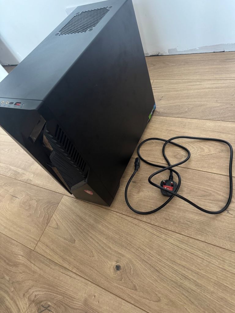 MSI Mag Infinite S3 Gaming PC - i5, RTX 4060, 1TB SSD