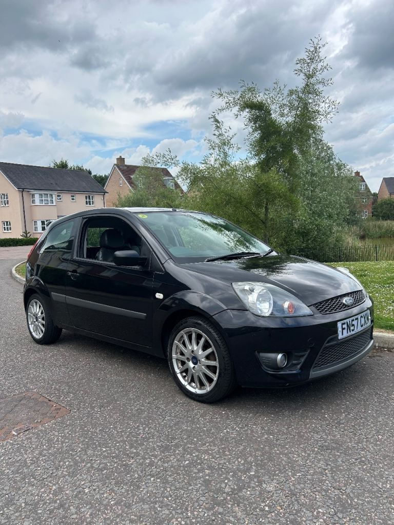 FORD FIESTA ZETEC S 1.6 not 1.4 