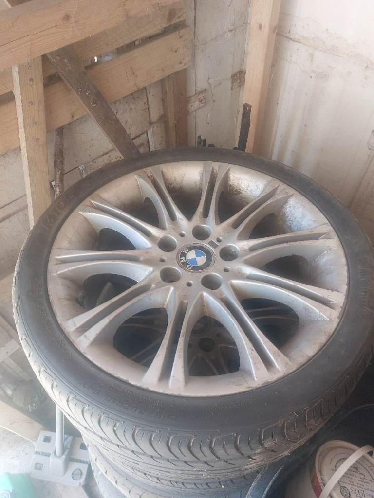 Bmw wheels and tyres