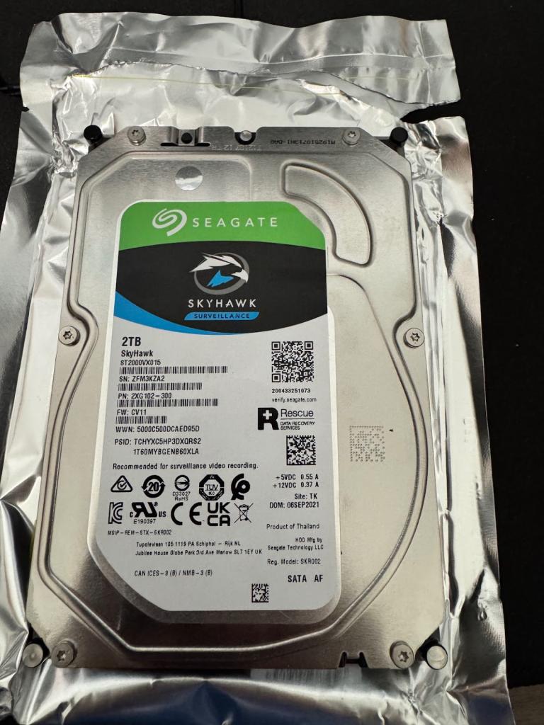 Seagate Skyhawk ST2000VS015 2TB CCTV Surveillance Hard Drive HDD 3.5" SATA