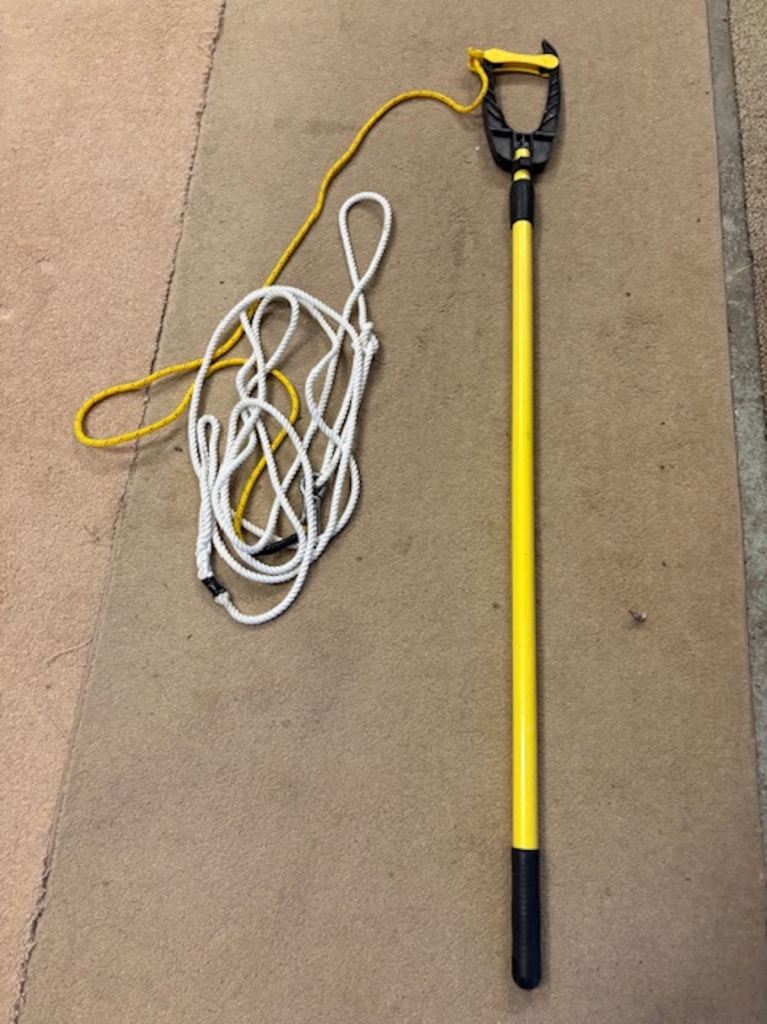 Boat Easy Mooring Hook Buoy Pick Up Extends to 2m Pole