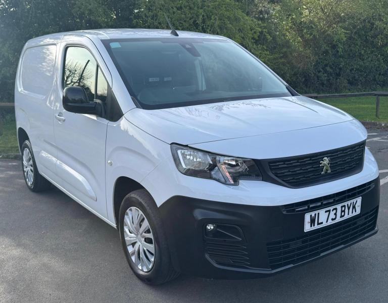 2023 Peugeot Partner 1000 1.5 BlueHDi 100 Asphalt Premium + Van PANEL VAN DIESEL Manual