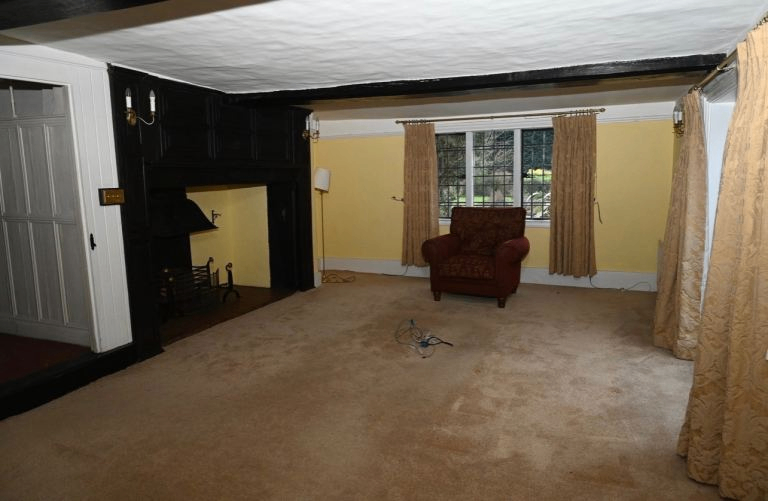 Spacious and Cosy 4 Bed House for Rent – HA5 2QL