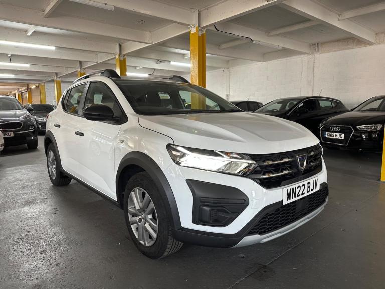 2022 Dacia Sandero Stepway 1.0 TCe Essential Euro 6 (s/s) 5dr HATCHBACK Petrol Manual
