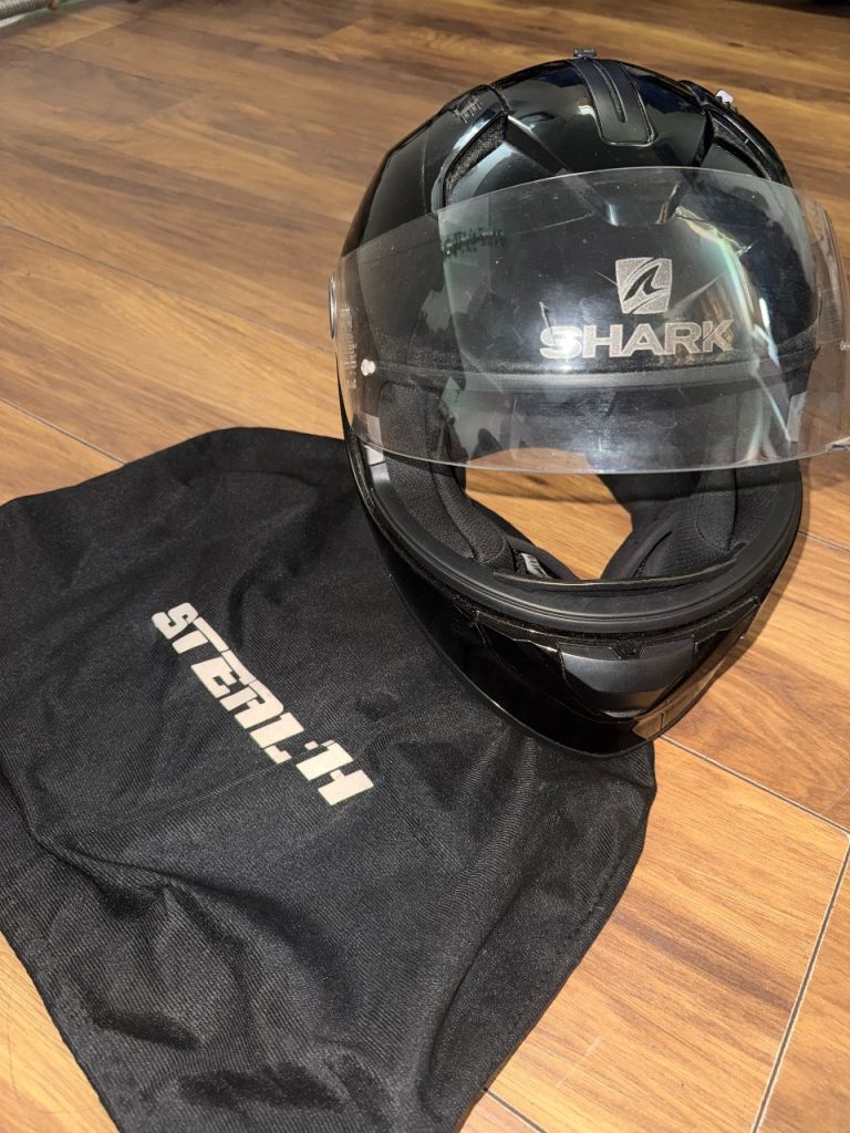 Motorcycle helmet shark (new)