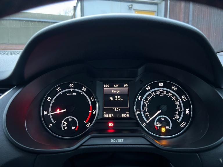 2016 Skoda Octavia 2.0 TSI vRS 5dr HATCHBACK Petrol Manual