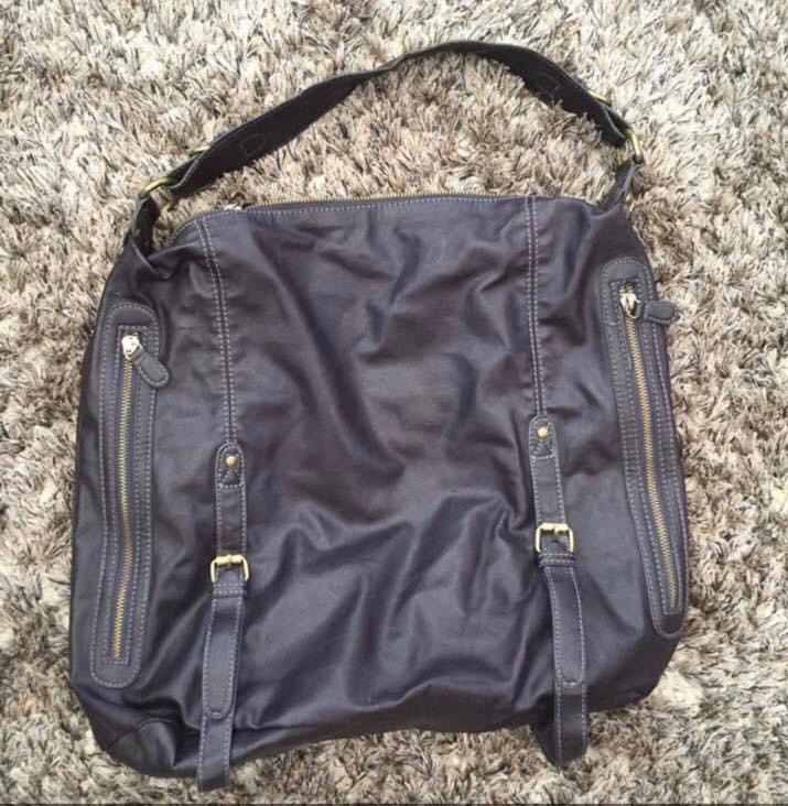 Bag £2 . Tqy collect or can post.