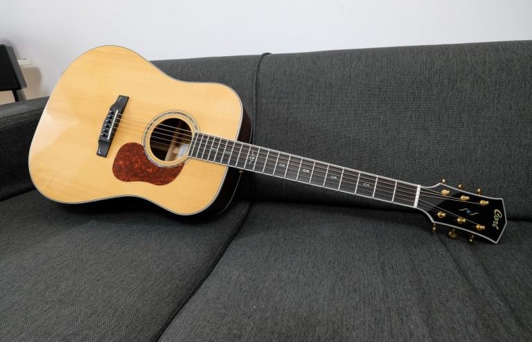 Cort Gold D8 - Acoustic Guitar