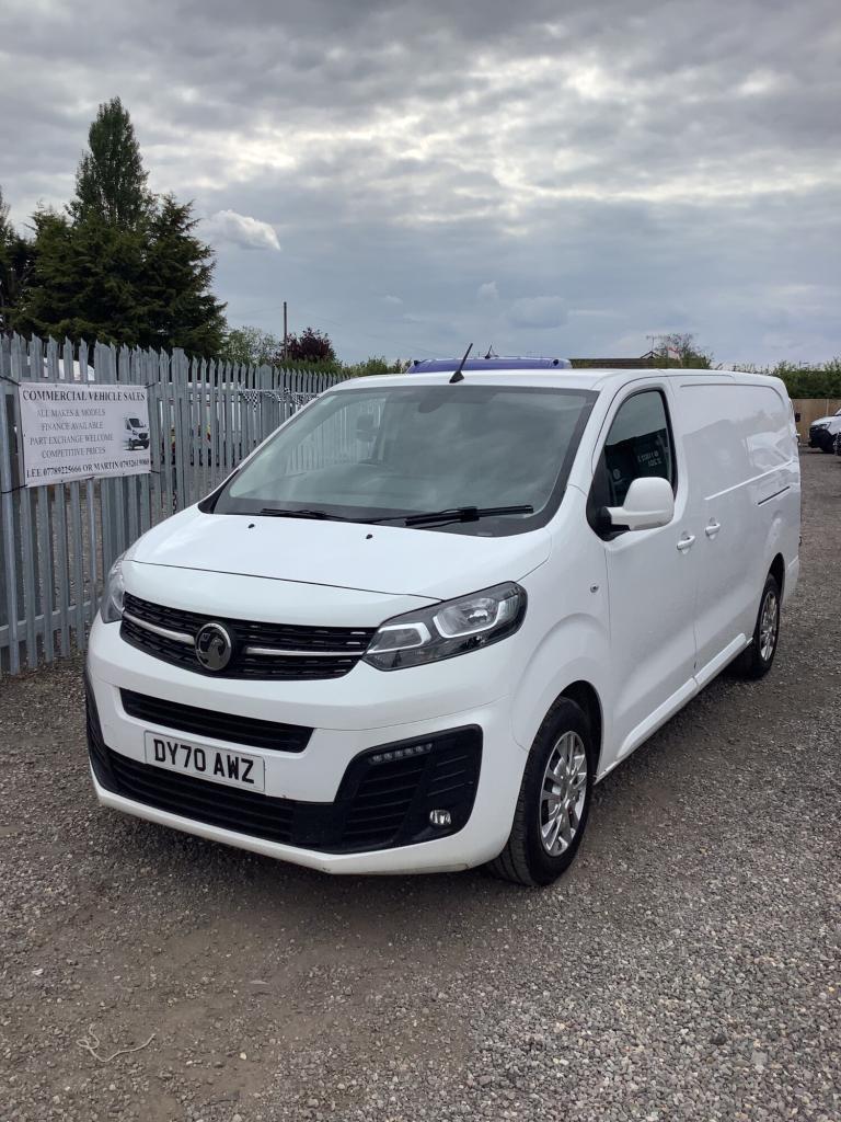 2020 Vauxhall Vivaro 2900 1.5d 100PS Sportive L2 H1 Van PANEL VAN Diesel Manual