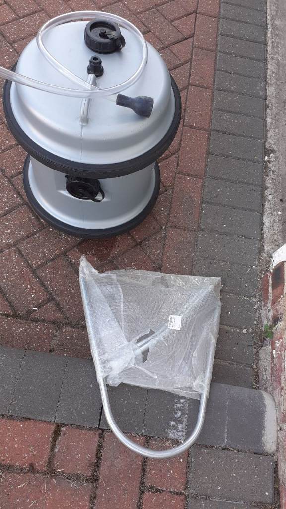 Caravan water container