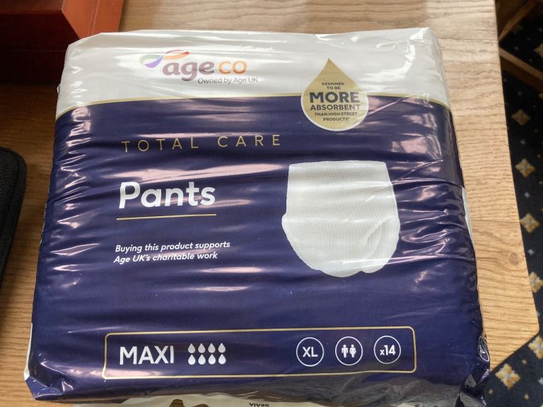 Age Co Disposable Incontinence Pants suitable for Men or Women Size XL - 14 per pack