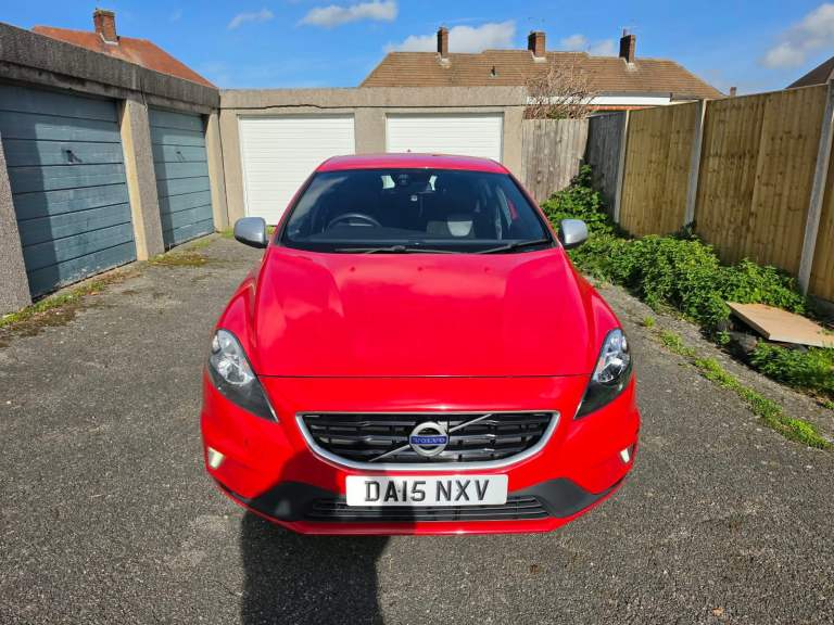 Volvo, V40, Hatchback, 2015, Manual, 1969 (cc), 5 doors