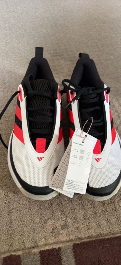  Size 5 Adidas Trainers