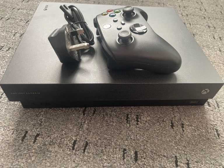 Xbox One X 1TB