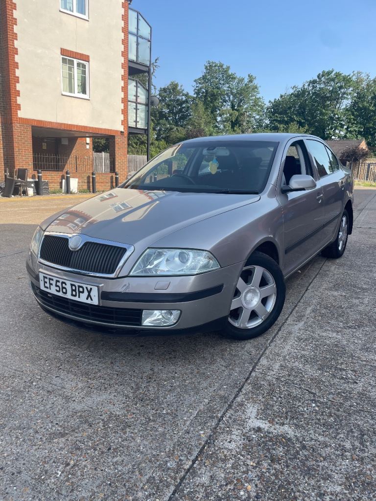 Skoda octavia AUTOMATIC TDI 2.0
