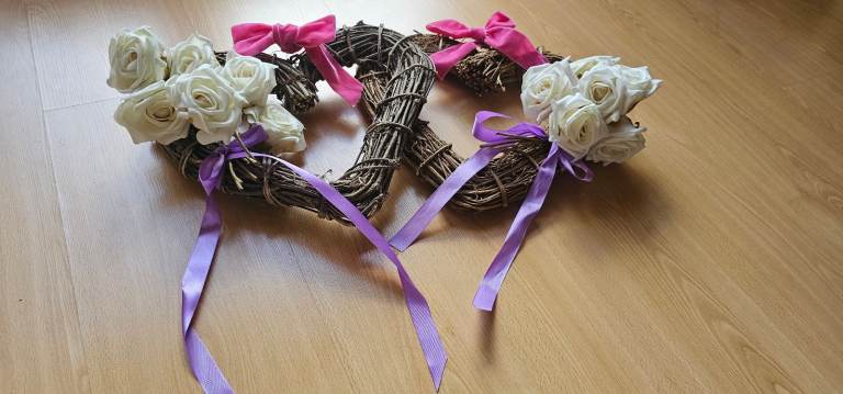 Pair of Wicker Heart Hanging Wreaths 🤍 Wedding & Home Decor