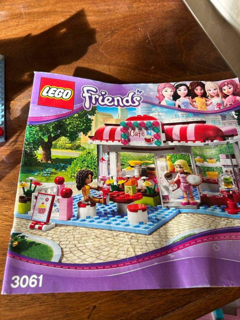 Lego Friends City pool and cafe
