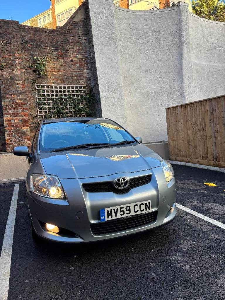 Toyota, AURIS, Hatchback, 2009, Manual, 1598 (cc), 5 doors