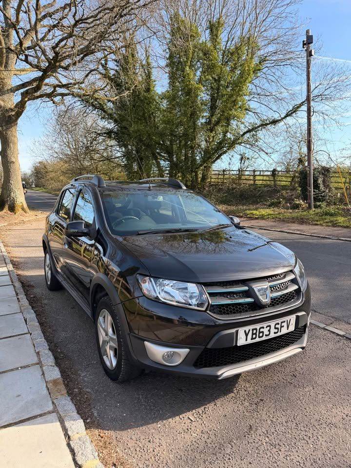 Dacia Sandero Stepway 2014 – LOW MILES – FSH – LONG MOT