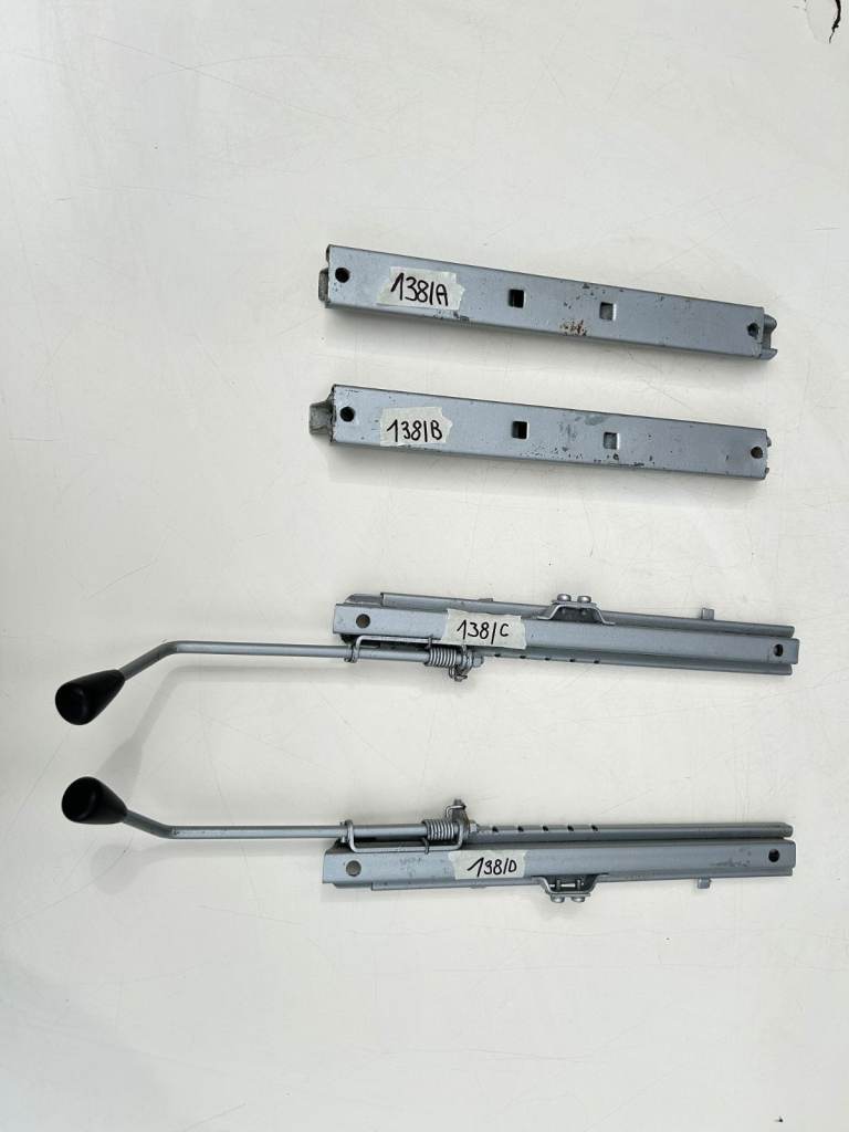 Seat rails for Maserati Indy