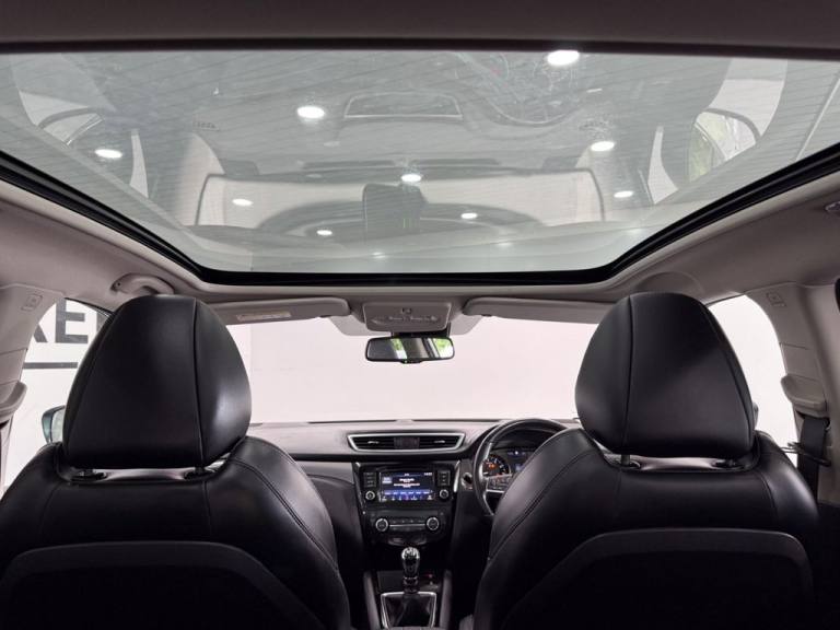 2021 Nissan Qashqai 1.3 DIG-T N-Motion SUV 5dr Petrol Manual Euro 6 (s/s) (140 ps) HATCHBACK Petr...