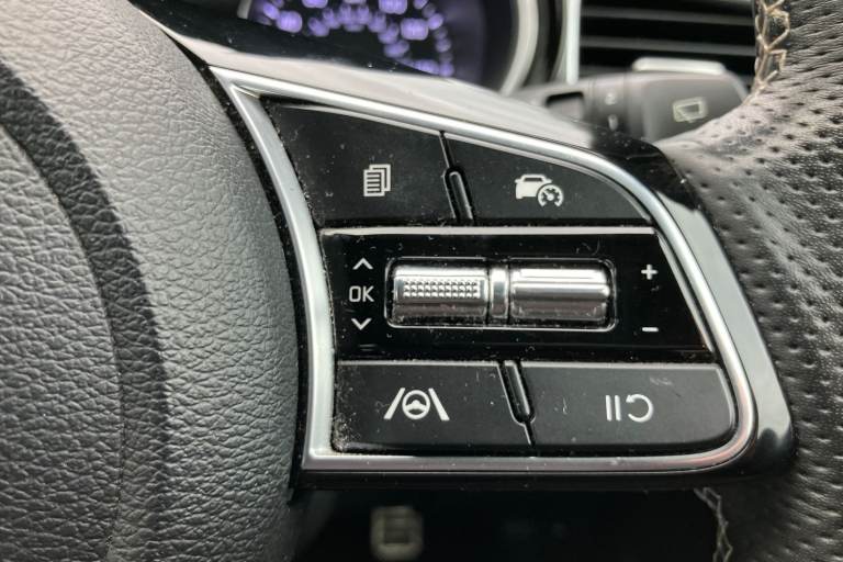 2022 Kia Ceed 1.5T GDi ISG GT-Line 5dr Hatchback PETROL Manual