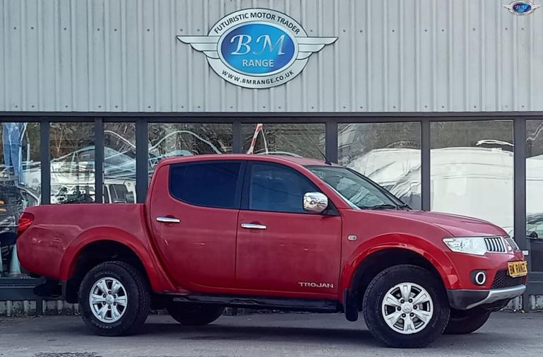 MITSUBISHI L200 2.5 DI-D Trojan Red Manual Diesel 2011