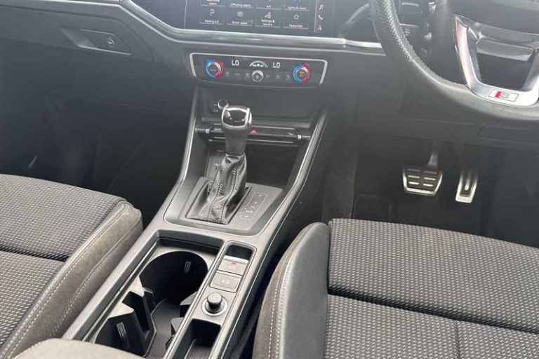 2021 Audi Q3 35 TFSI S Line 5dr S Tronic ESTATE PETROL Automatic