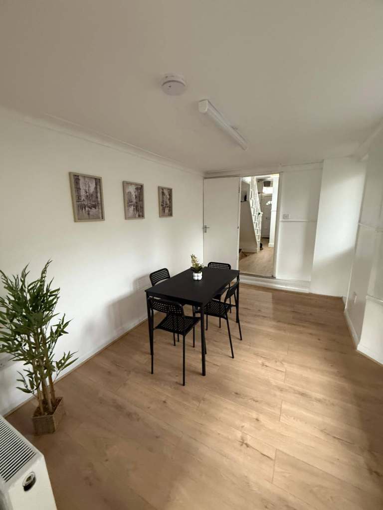 🎉Stunning Single Room in Stratford – Available NOW!🎉