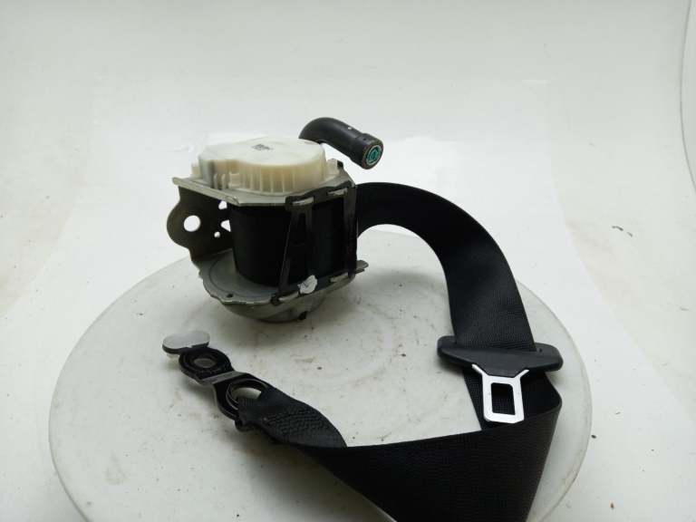 Mercedes C Class Seat Belt 205 Series Rear Left Saloon/Estate Black 2014-2021