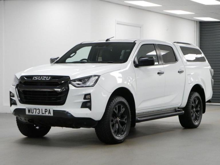 73 ISUZU D-MAX 1.9 TD 162 BHP V-CROSS EDITION 4WD MANUAL CANOPY