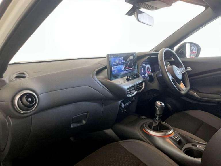2024 Nissan Juke 1.0 DIG-T N-Connecta Euro 6 (s/s) 5dr Manual SUV Petrol Manual