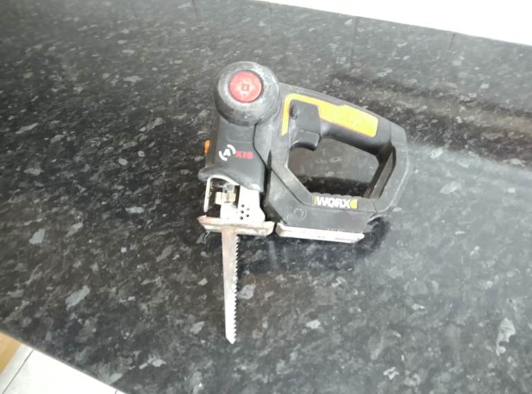 WORX Cordless Reciprocating Saw/jigsaw – Good Condition