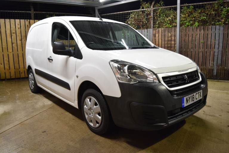 Peugeot PARTNER, Professional L1 Blue HDi 1.6 Panel Van, 2018, Manual
